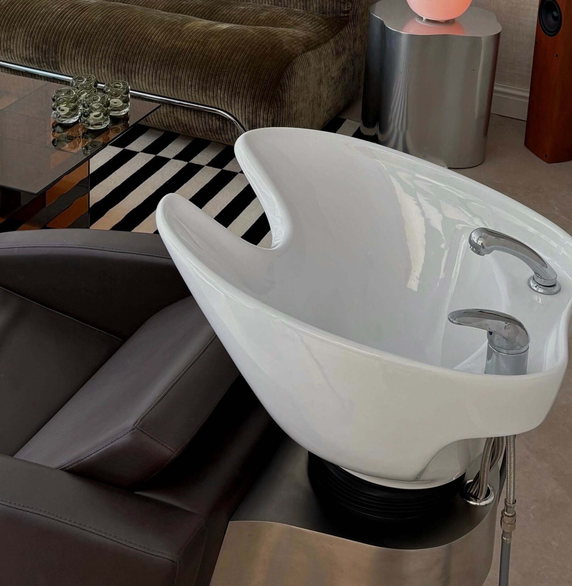 Wasunit bij sylvester hair studio in velp