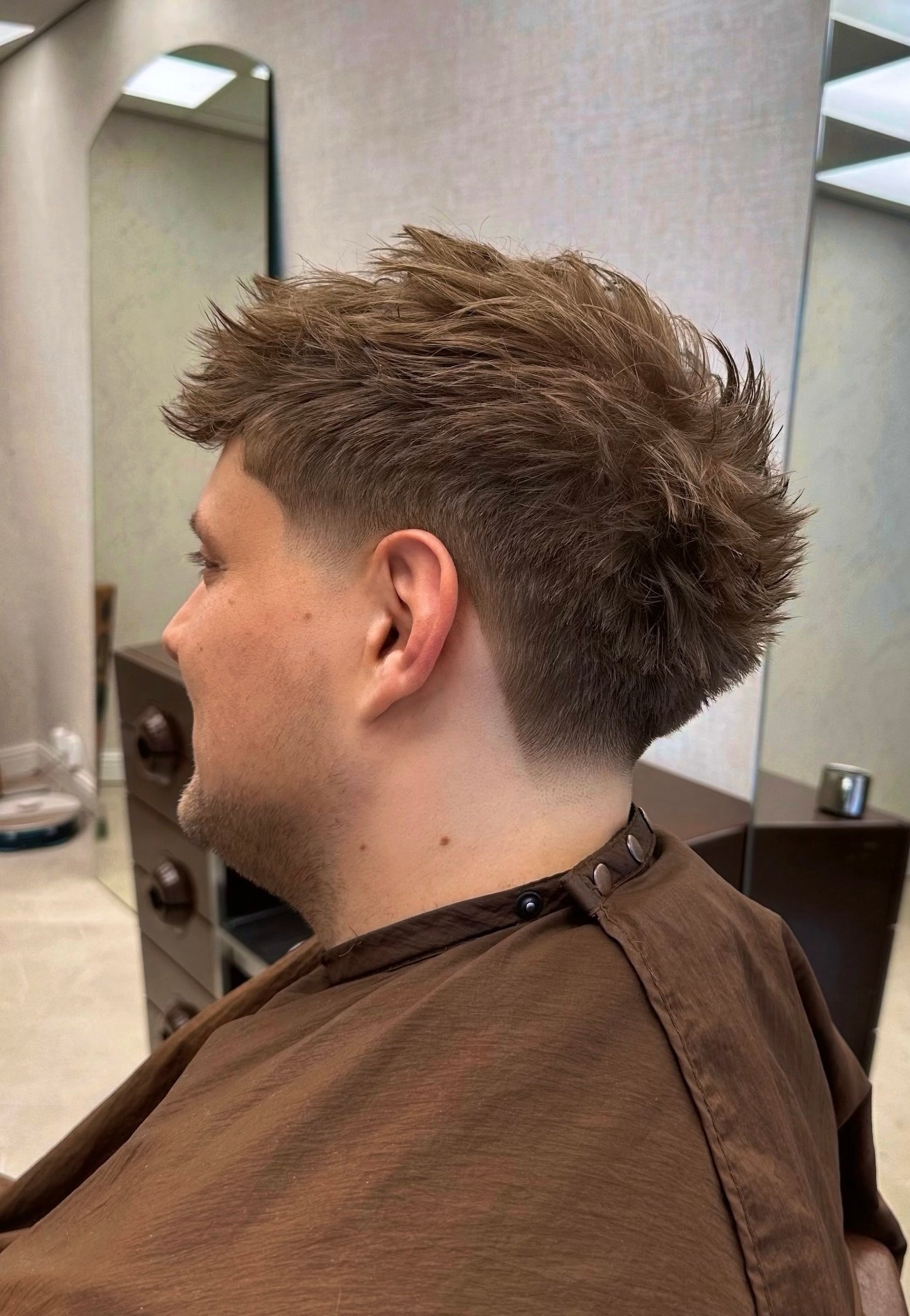 Moderne herenkapsel bij sylvester hair studio